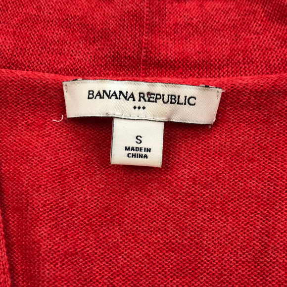 Banana Republic Size Small v-neck coral sweater - Picture 3 of 4